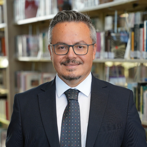 Prof. Dr. Mehmet Yazıcı